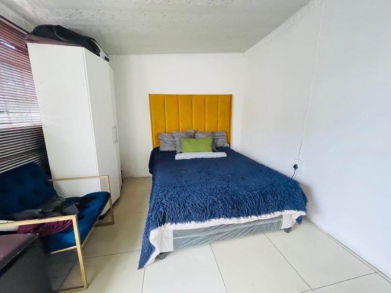 7 Bedroom Property for Sale in Orange Grove Eastern Cape
